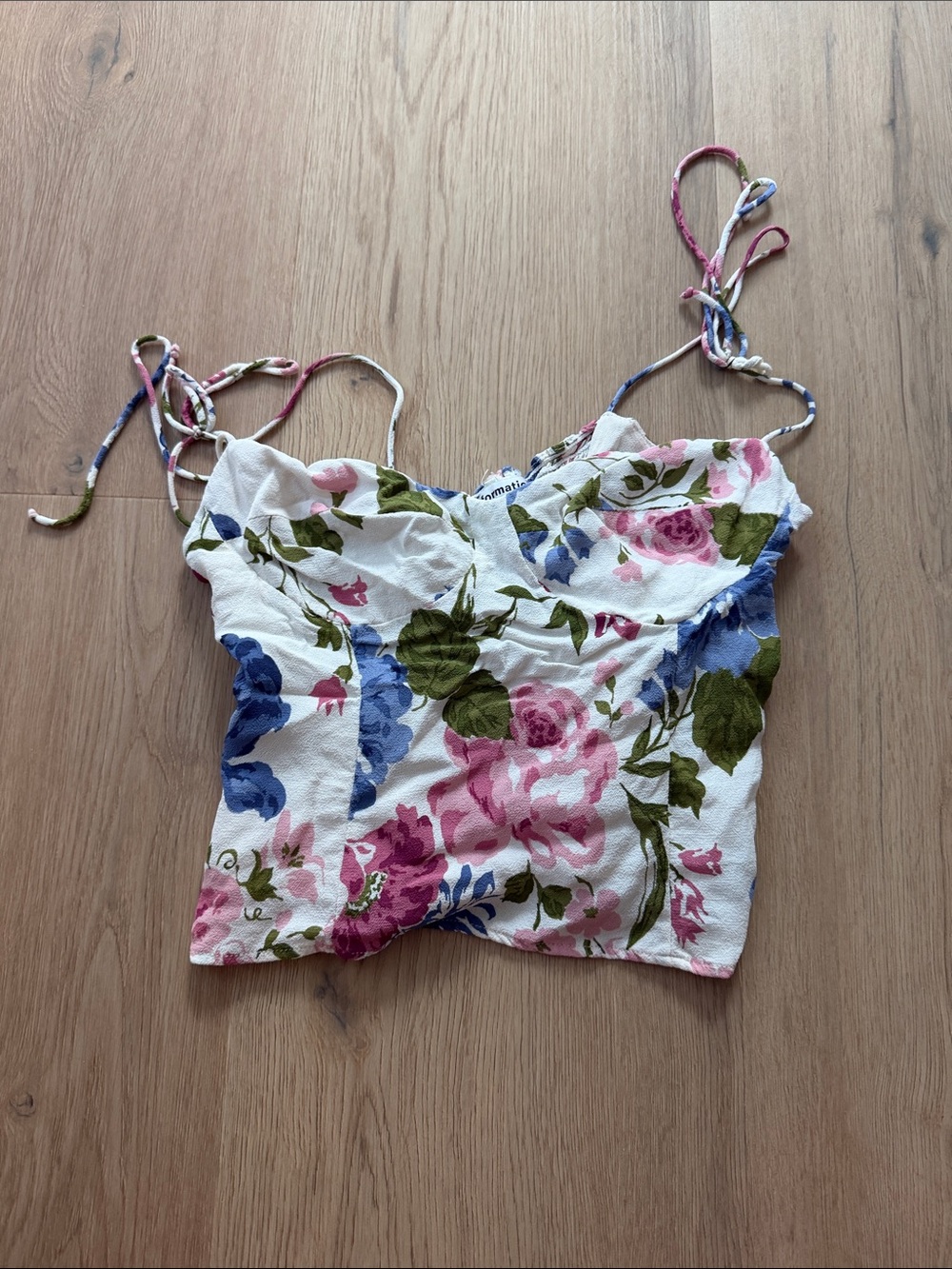 Reformation Tank Size 4